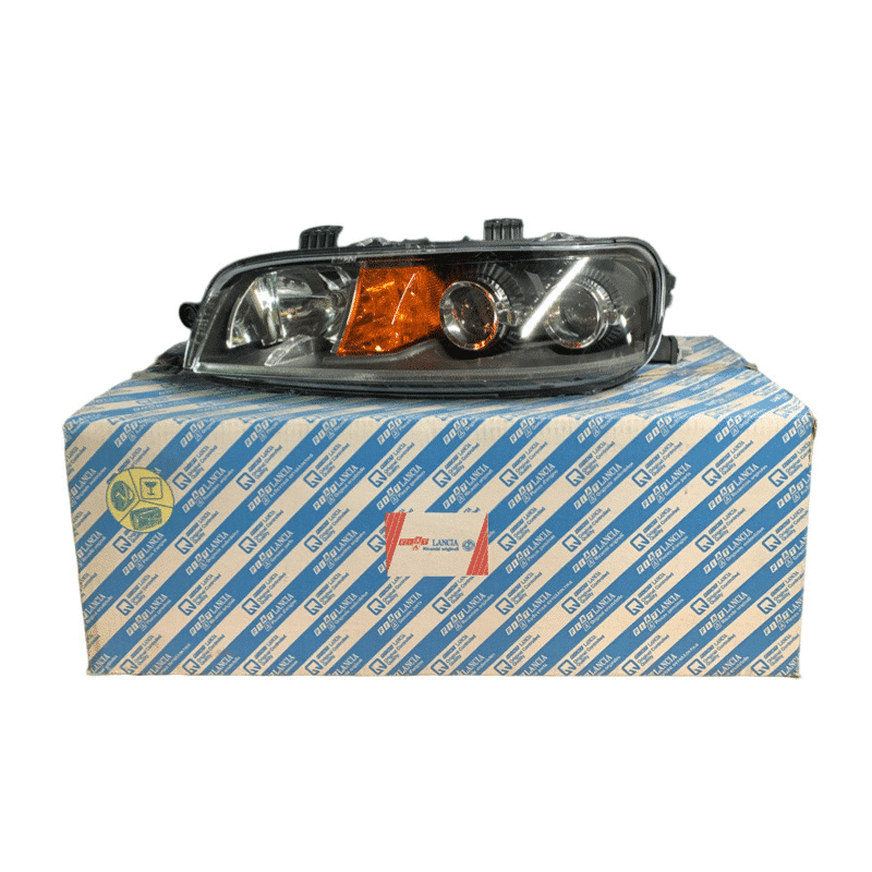 Faro anteriore SX Fiat Punto 188 con fendi (Originale FIAT) Faro anteriore SX Fiat Punto 188 con fendi (Originale FIAT)
