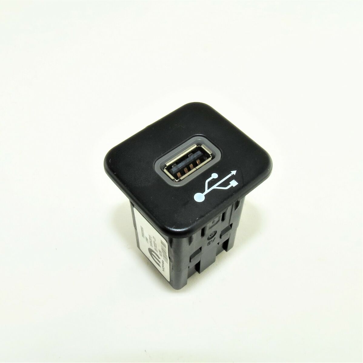 Porta Usb Jeep Renegade 735600659 Porta Usb Jeep Renegade 735600659